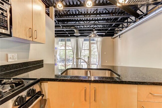 Building Photo - 5200 Peachtree Rd