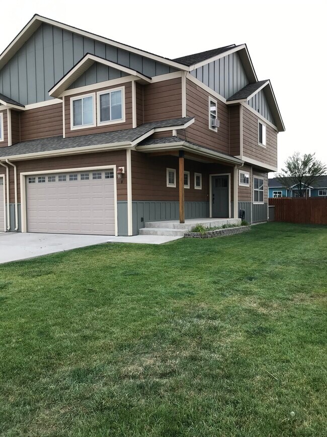 Foto del edificio - 4662 Shadowglen Dr