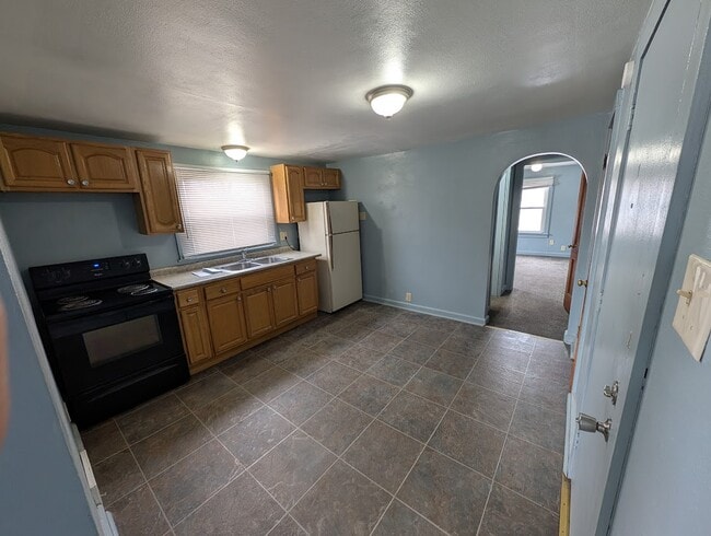 Building Photo - 222 Dr Martin Luther King Jr Blvd