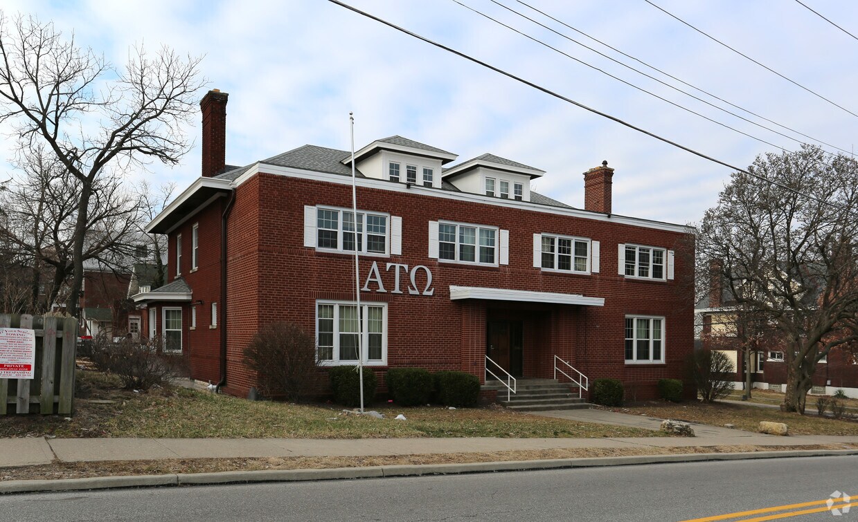 Primary Photo - 319 Probasco St