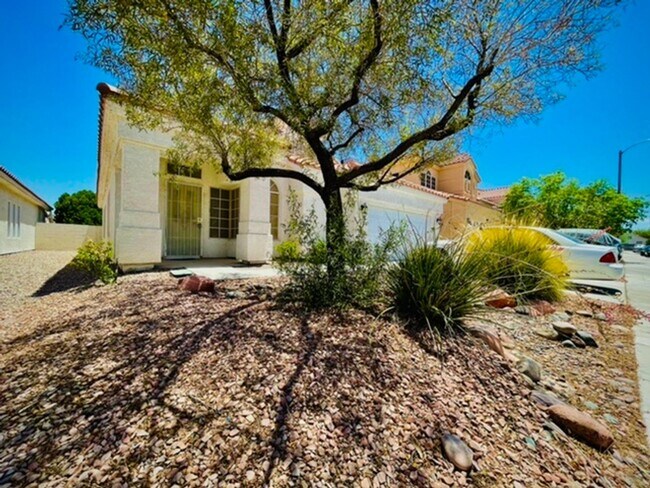 Building Photo - Wonderful single-story home in North West ...