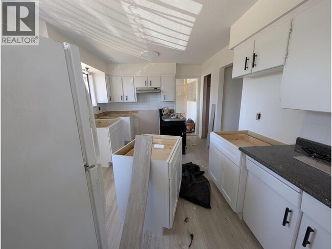 Building Photo - 10XXX Milford Dr