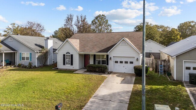Building Photo - 607 Jimmies Creek Dr