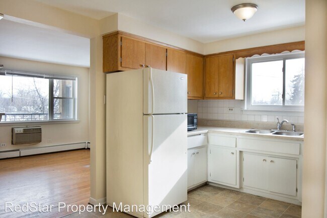 Building Photo - 11456 S Hale Ave