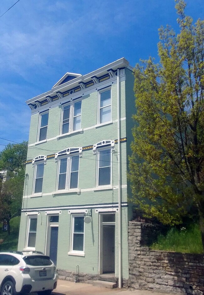 Foto del edificio - 518 Klotter Ave