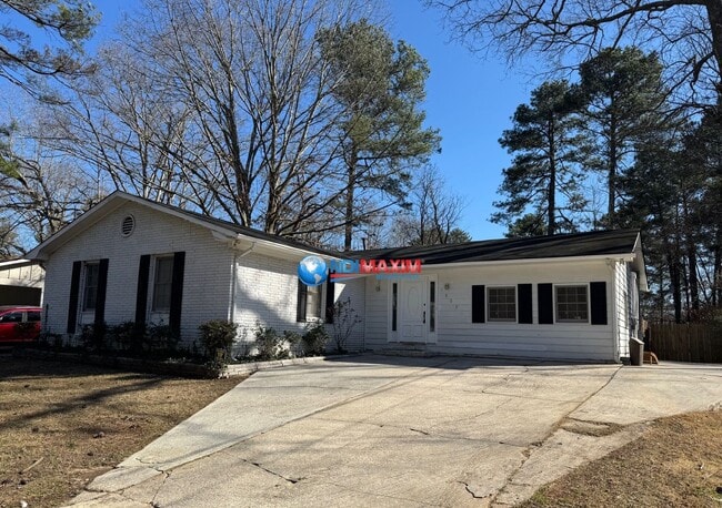 Nice 3-bedroom ranch in Decatur - Nice 3-bedroom ranch in Decatur House