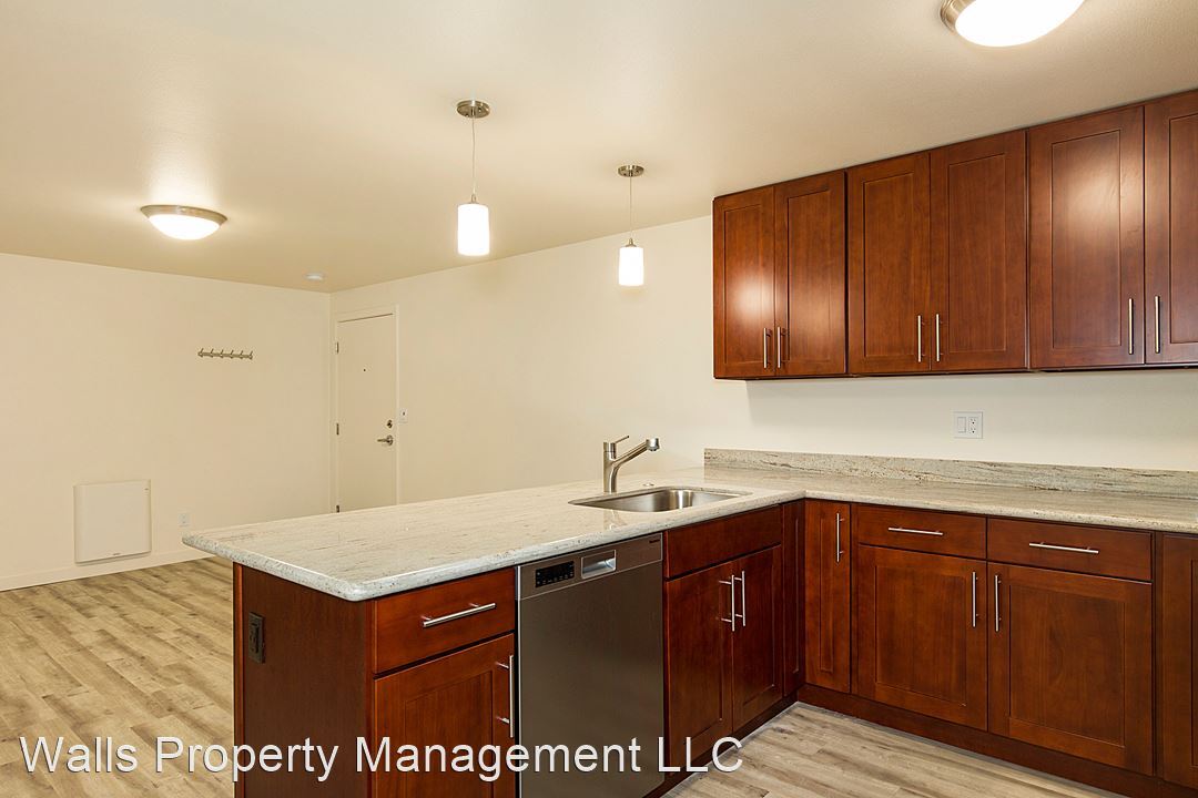 Primary Photo - 2407 NW 59th St