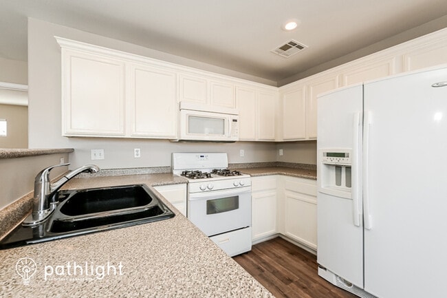 Building Photo - 11103 Abbeyfield Rose Drive, Henderson, NV...