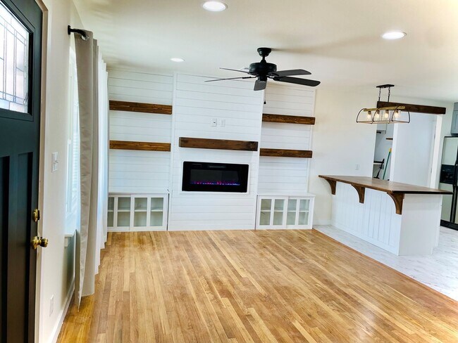 Foto del edificio - 311 SW 10th St