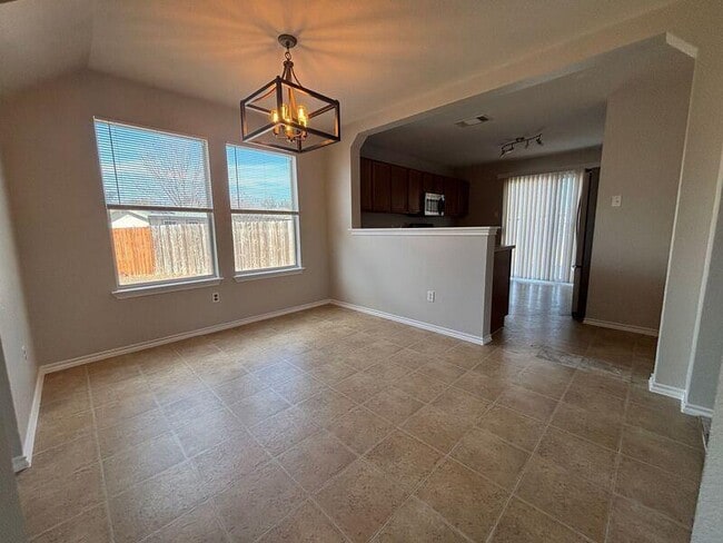 Building Photo - 1005 Bakers Cove