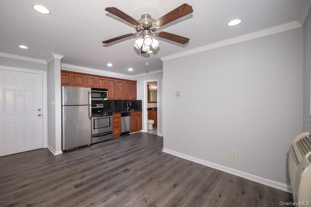 Foto del edificio - 397 Great East Neck Rd