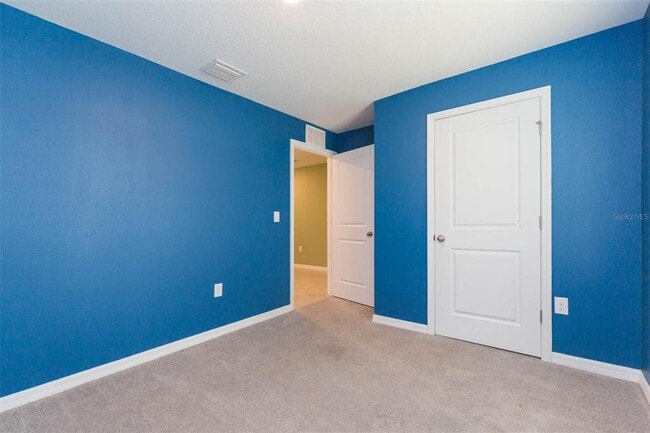 Foto del edificio - 5358 Woodridge Ln