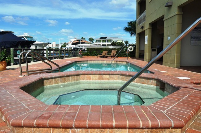 Foto del edificio - 200 Skiff Pt