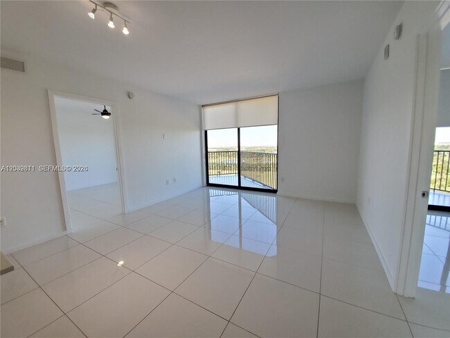 Foto del edificio - 5252 NW 85th Ave