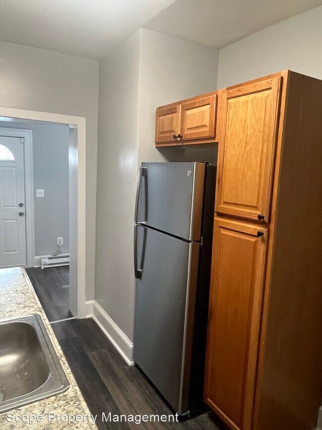 Building Photo - 5 br, 1.5 bath House - 1917 Gales Street NE