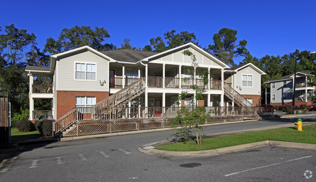 Building Photo - Lexington Woods Apartments