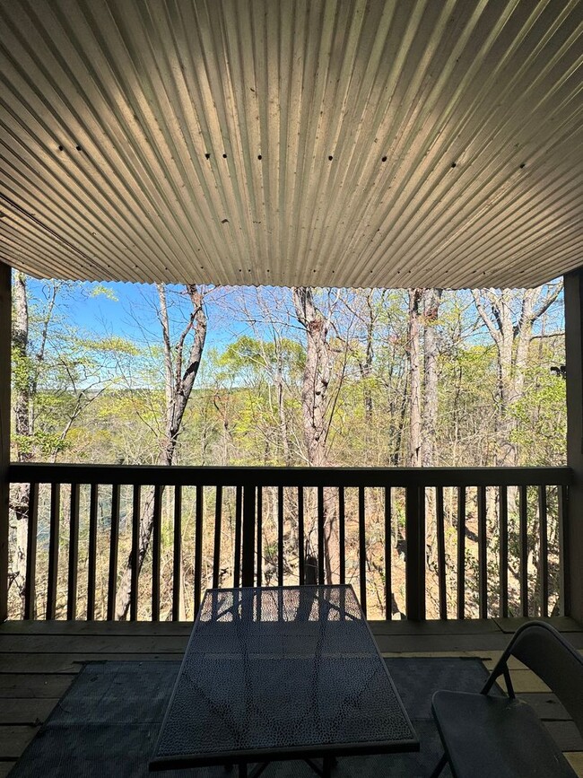 Foto del edificio - 226 Edgewater Ln