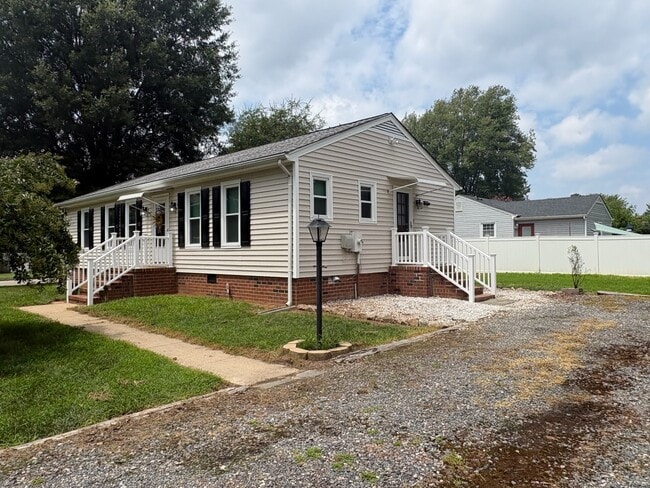5512 Gunshop Ln