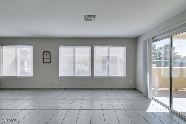 Foto del edificio - 1400 Jamielinn Ln