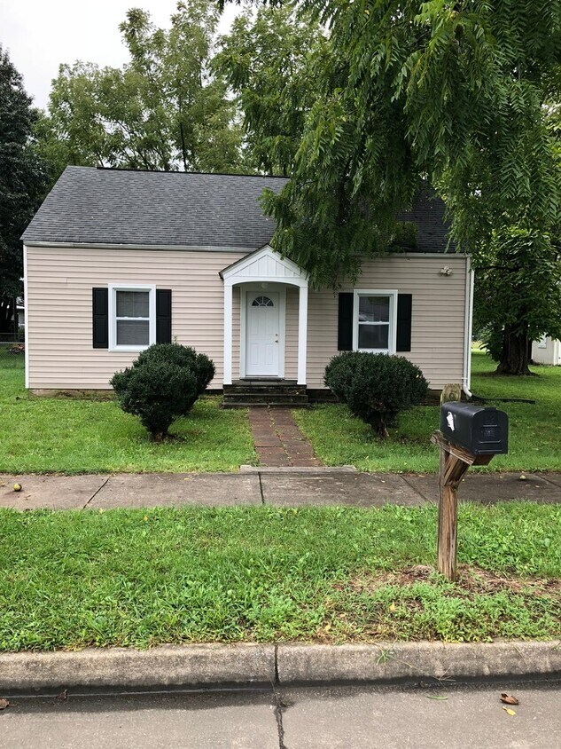 Primary Photo - House for Rent in Grottoes