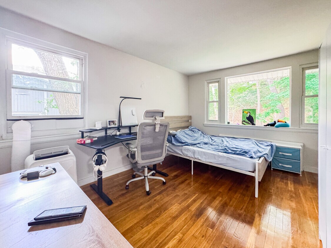 Foto principal - 119 Chestnut St