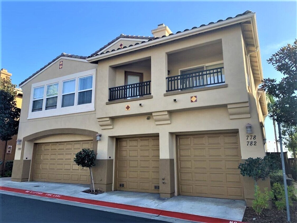 Primary Photo - Tivoli Villas Condo For Rent 2br 2ba