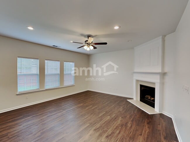 Building Photo - 1614 Bradmere Ln