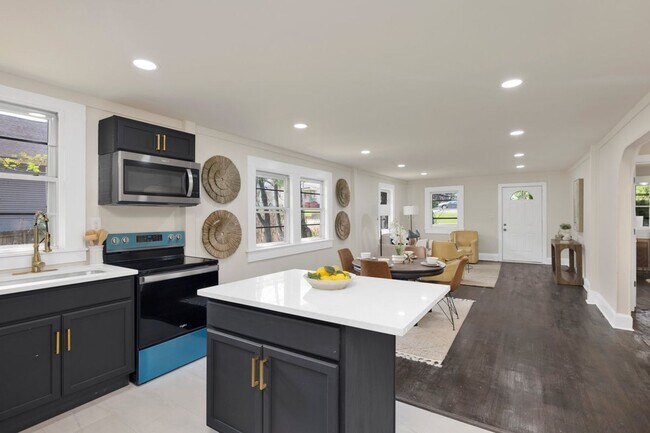 Foto del edificio - Avondale Gem!! - 3 Bed/2 Bath