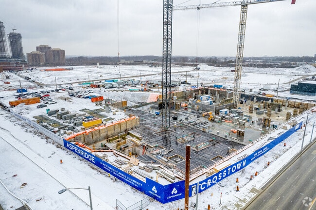 March 2022 - Crest at Crosstown