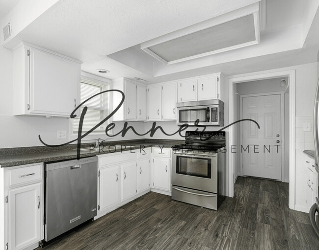 Foto del edificio - 1606-A BLUEBERRY DR