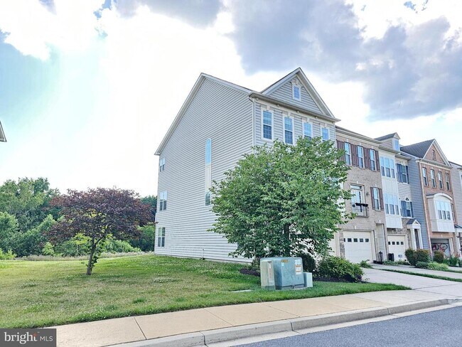 Foto del edificio - 9609 Bothwell Ln