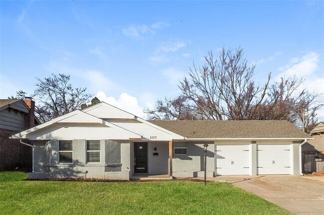 Building Photo - 5107 N Miller Pl