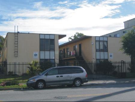 Building Photo - 1546 S Gramercy Pl