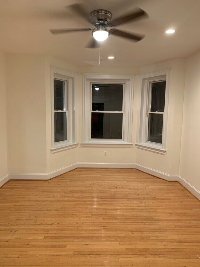 Sala de estar_2 - 135 Adams St NW