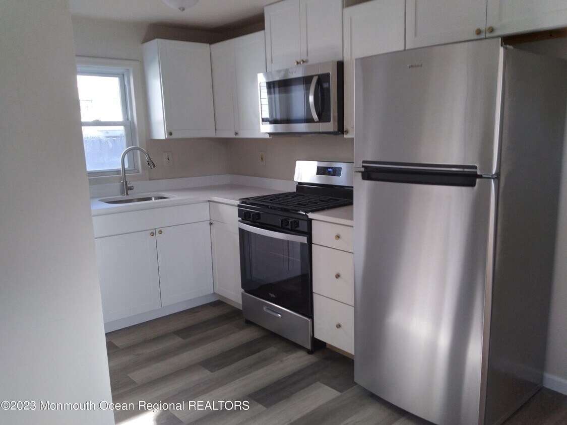 9 Nevada Ave, Middletown Township, NJ 07748 House Rental in