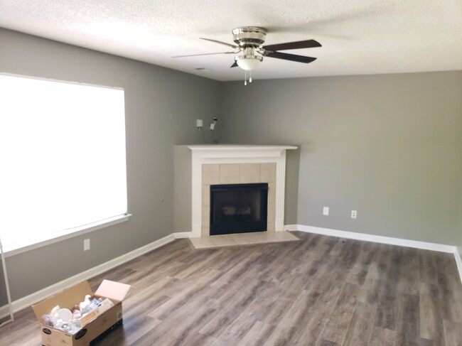 Living Room - 5806 Steffani Dr