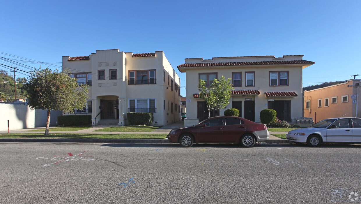 Primary Photo - 117-121 E Avenue 44