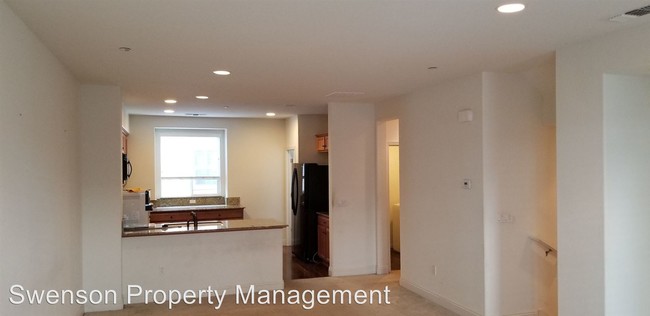 Foto del edificio - 3 br, 2.5 bath House - 6704 S. Mariposa Lane