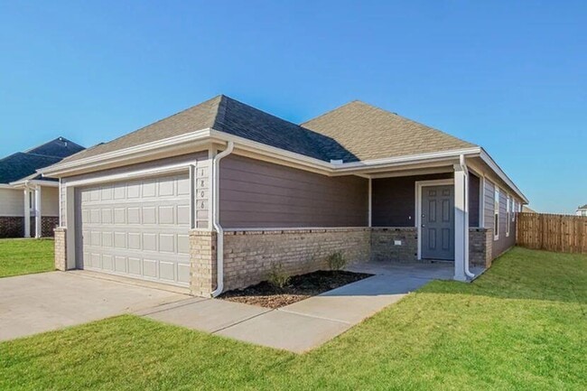 Building Photo - 1806 Dogwood Dr
