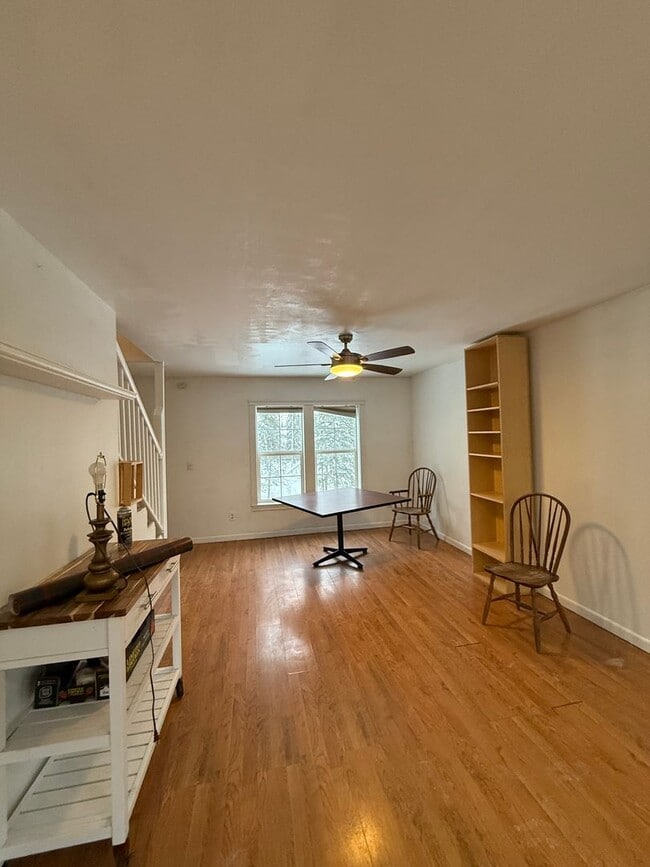 Building Photo - Parham McCormick Rd