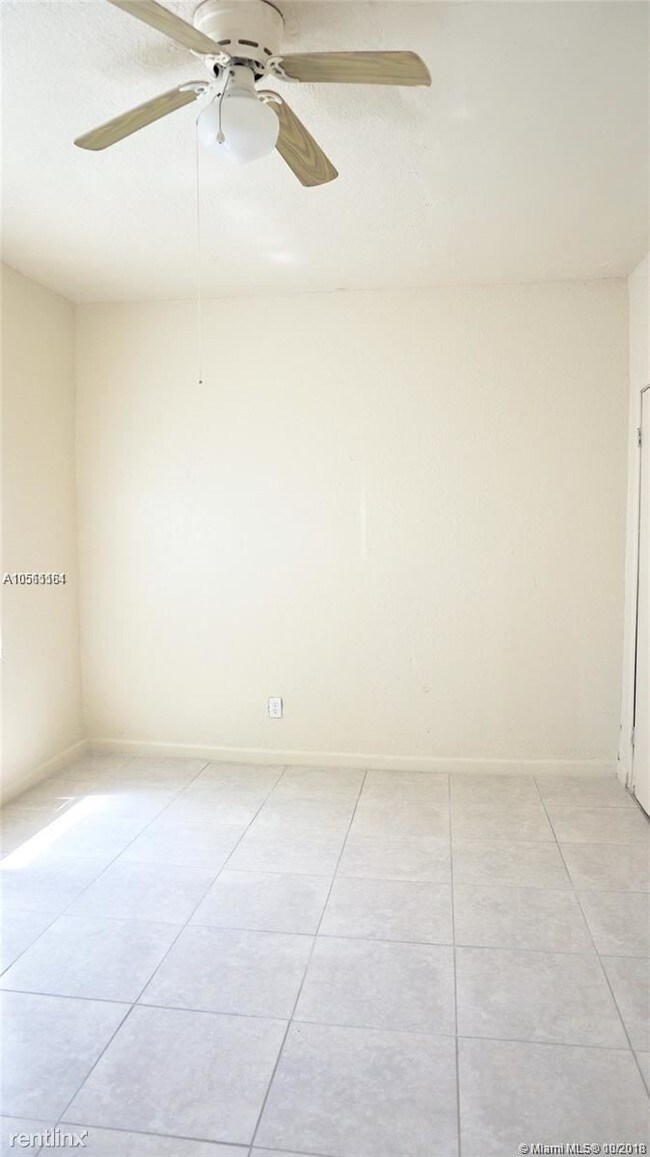 Building Photo - 1060 NW 47th St