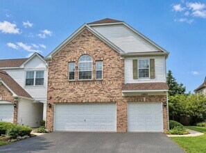 Building Photo - 2905 Stonewater Dr