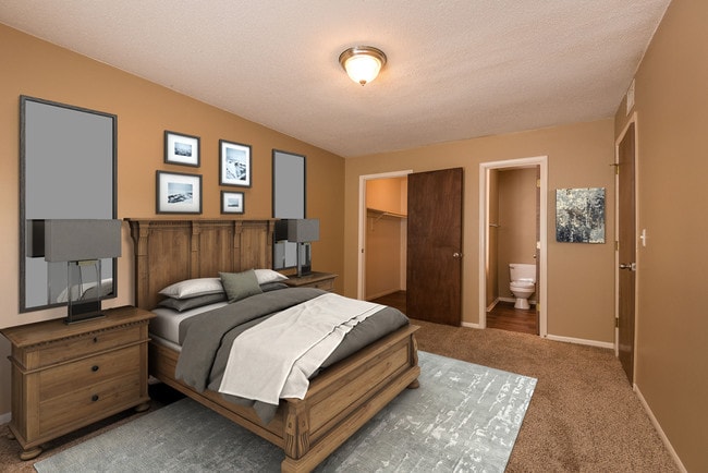Foto del edificio - Spring Hill Plaza Apartments