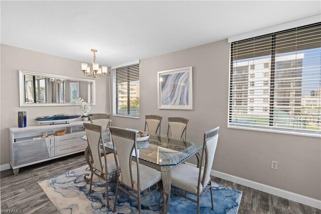 Foto del edificio - 10420 Gulf Shore Dr