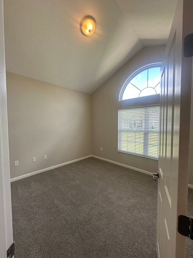 Foto del edificio - 7312 Kirklington St