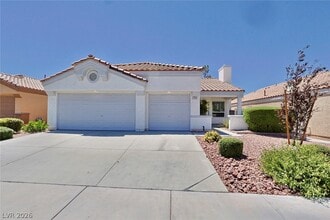 Building Photo - 3229 Indian Moon Dr