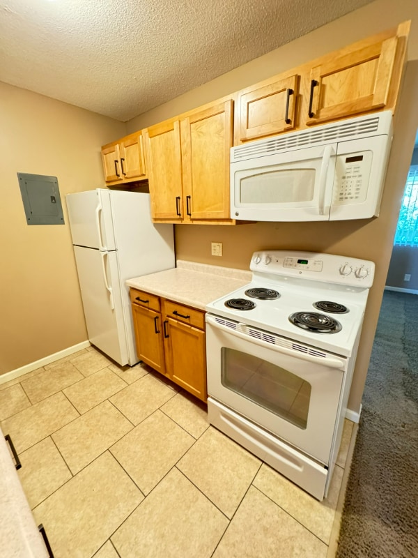 Building Photo - 2030 J St