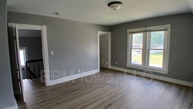 Foto del edificio - 949 13th St