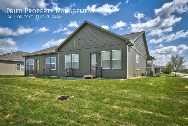 Building Photo - Genesis Farms Duplex - Available June 22nd