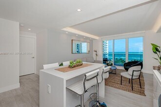 Building Photo - 2301 Collins Ave